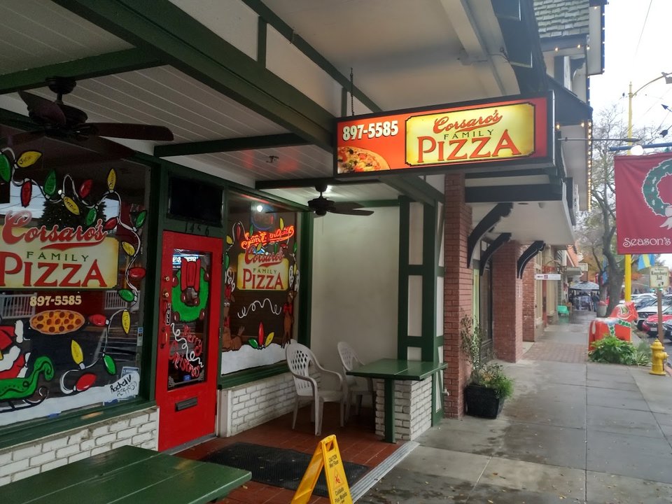 Pizza restaurant exterior on Draper Street.